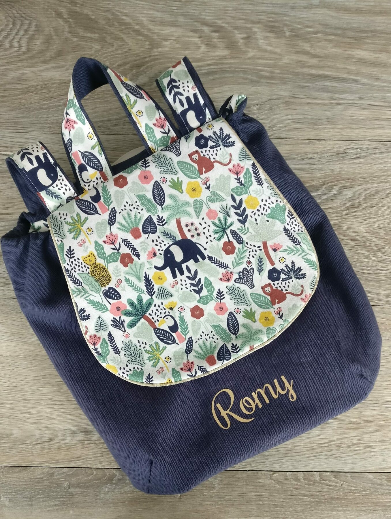 Sac dos maternelle personnalisé – Image 4