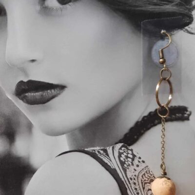 Boucles d'oreilles longues "Esprit de la Nature", créoles bronze et perles liège