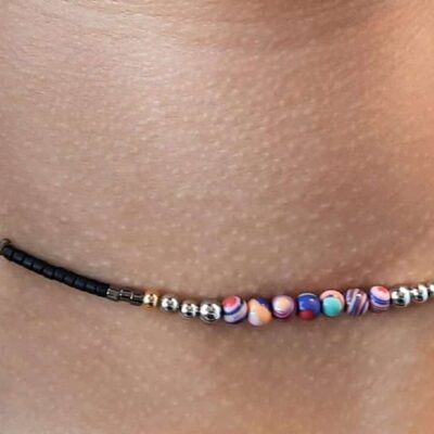 Collier ras du cou asymétrique et bracelet double rang, ajustables, perles fantaisies multicolores