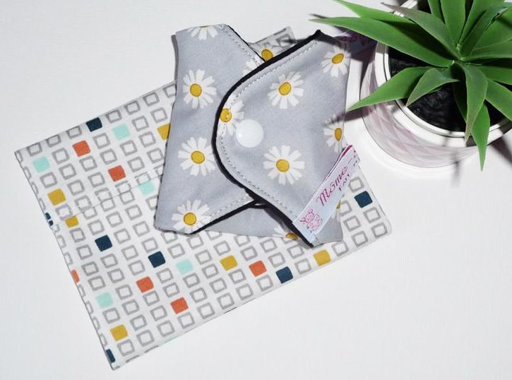 Pochette imperméable lavable et réutilisable CUBE RETRO)