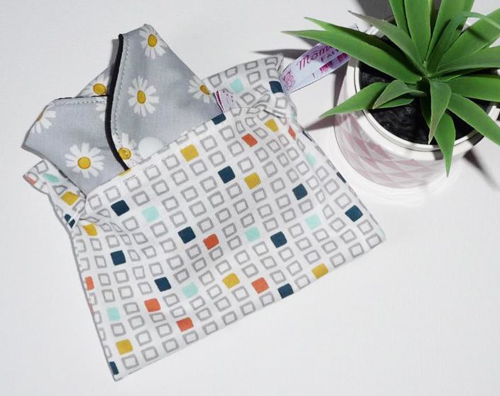 Pochette imperméable lavable et réutilisable CUBE RETRO)