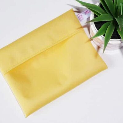 Pochette imperméable lavable et réutilisable JAUNE
