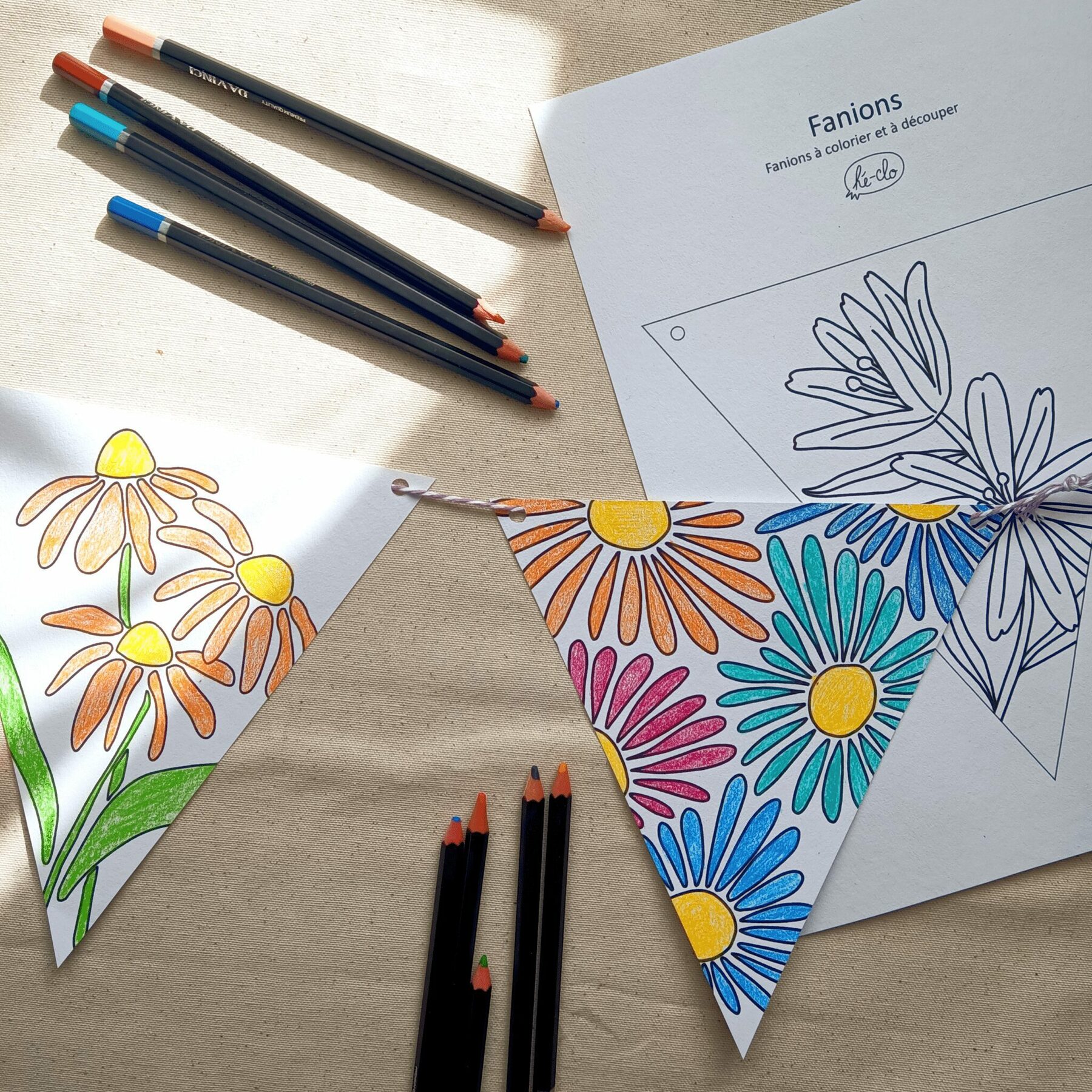 Guirlande de fanions à colorier, papier, Fleur