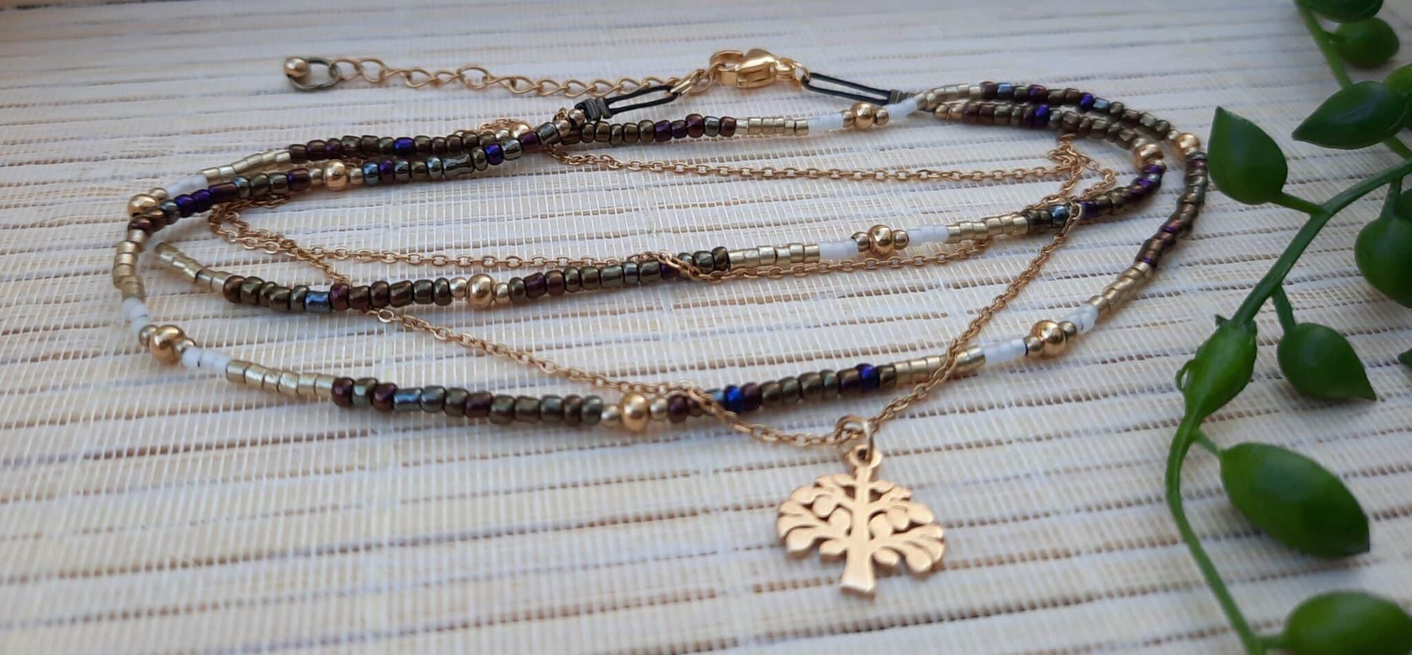 Collier ras du cou double, perles "Miyuki", chaîne et pendentif "Arbre de vie" en acier inoxydable doré – Image 3