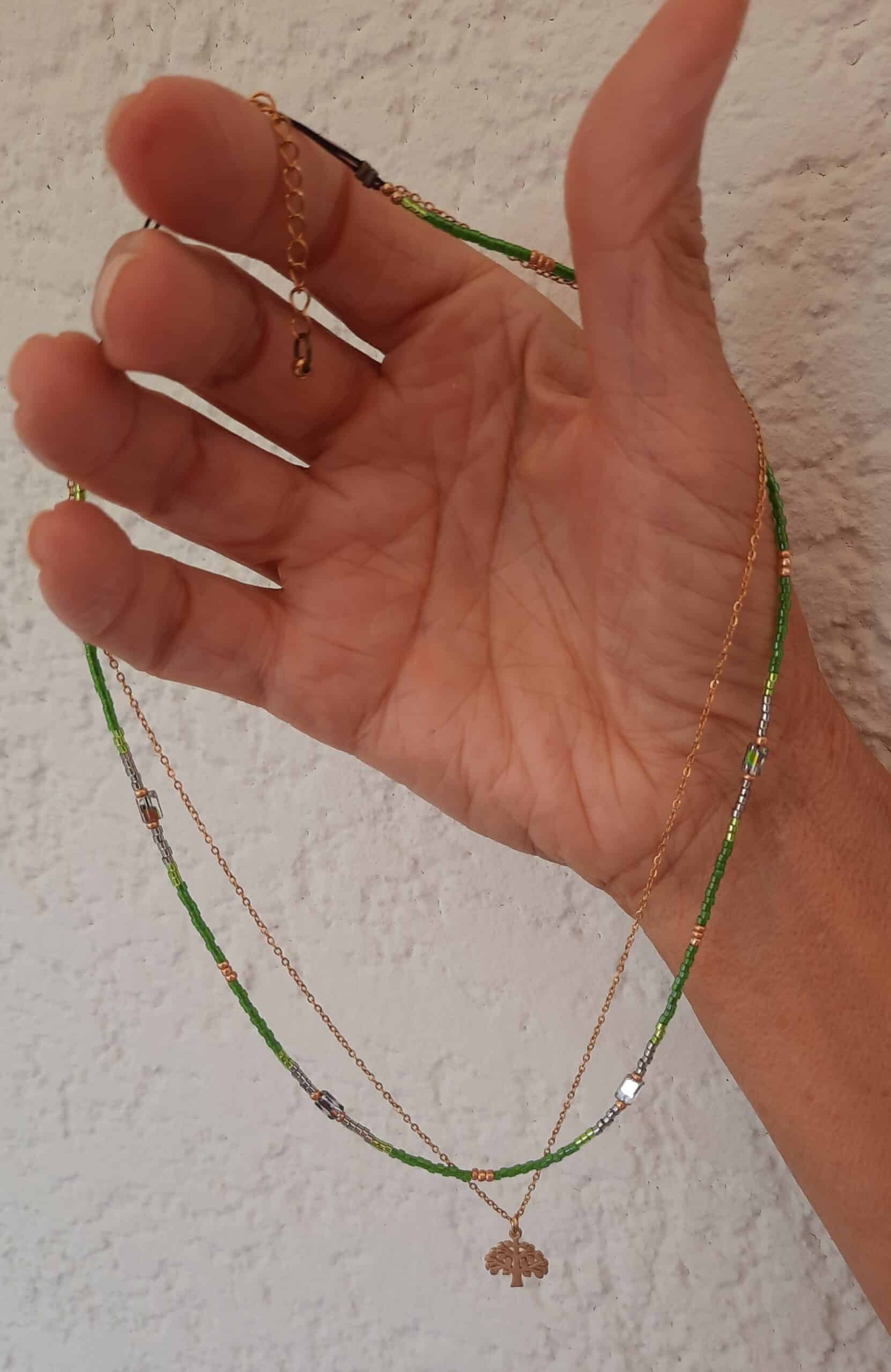 Collier ras du cou double, perles "Miyuki", chaîne et pendentif "Arbre de vie" acier inoxydable doré – Image 4