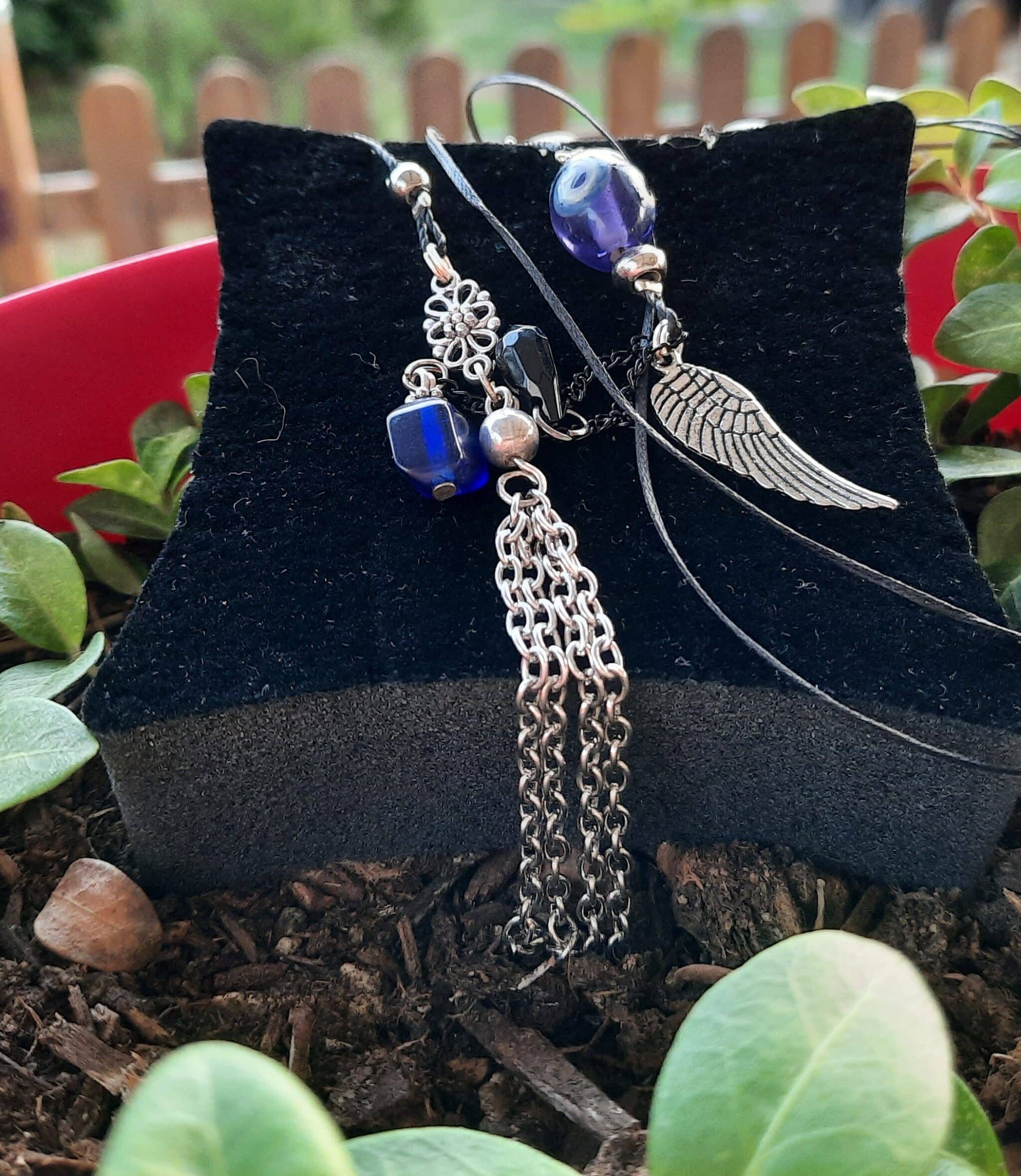 Sautoir pendentif, ajustable, fil de nylon tressé, perle "Murano" bleu nuit, breloques perles fantaisies , perles "Miyuki", pompon chaînettes métal rhodium – Image 5