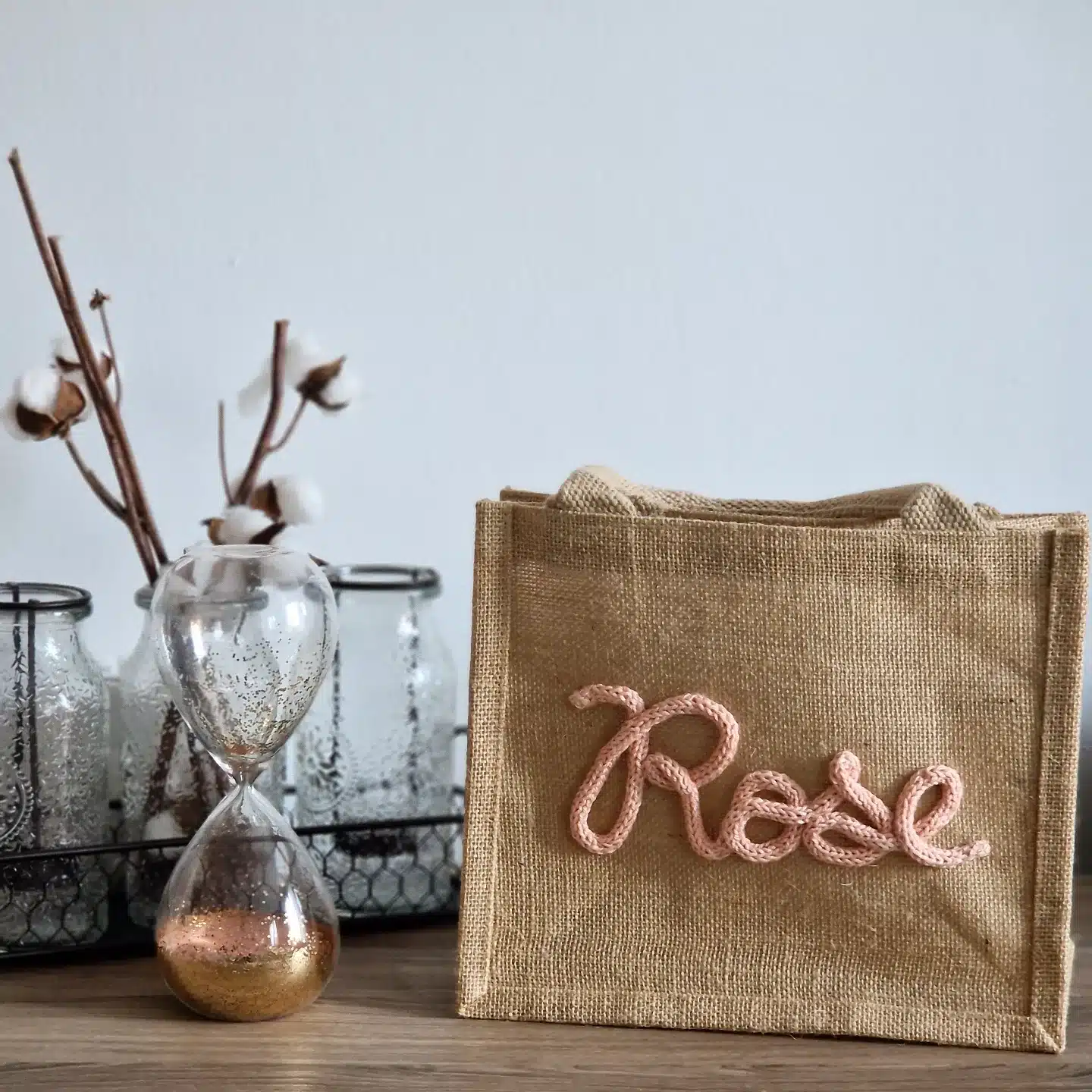 Petit sac en jute avec mot tricotin – Image 5