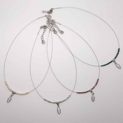 Collier ras du cou, fil câble acier, perles pierres naturelles, pendentif main de fatma argent 925 et zirconium, Lithothérapie