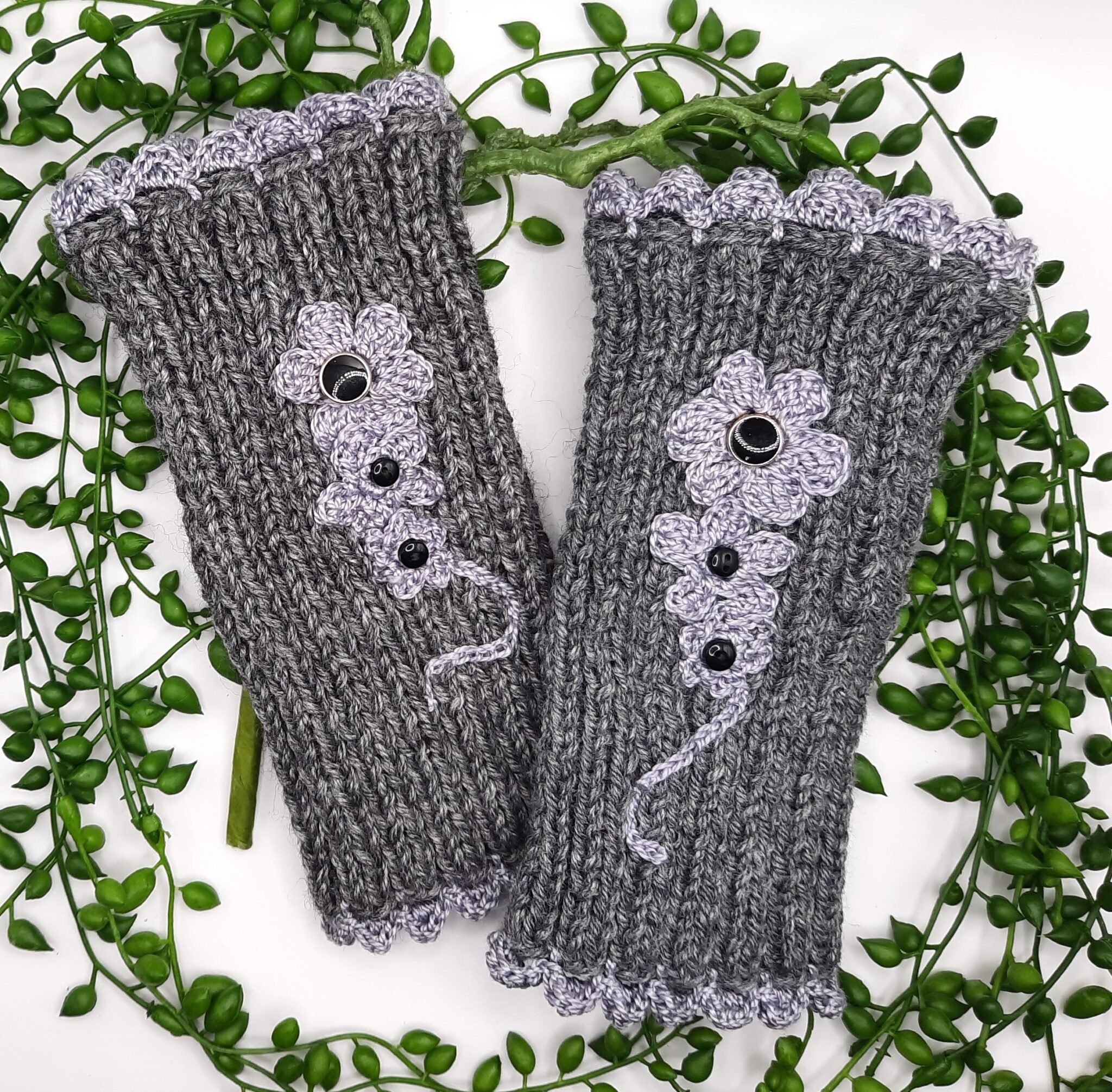 Manchettes au choix, chauffe poignet, fleurs crochet, boutons décoratifs – Image 4