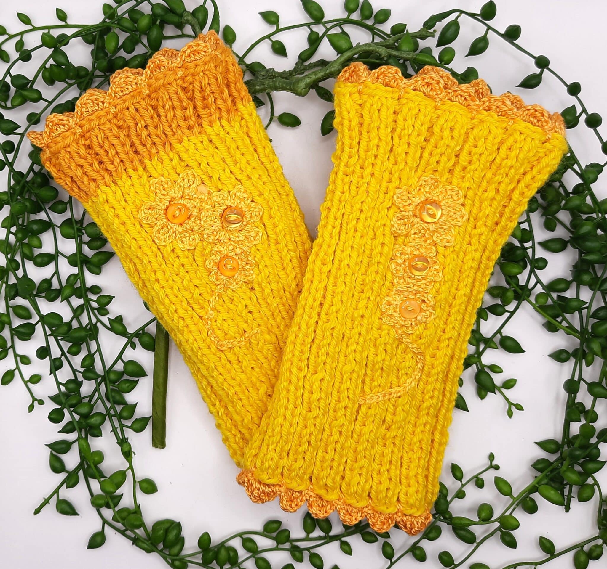 Manchettes au choix, chauffe poignet, fleurs crochet, boutons décoratifs – Image 6