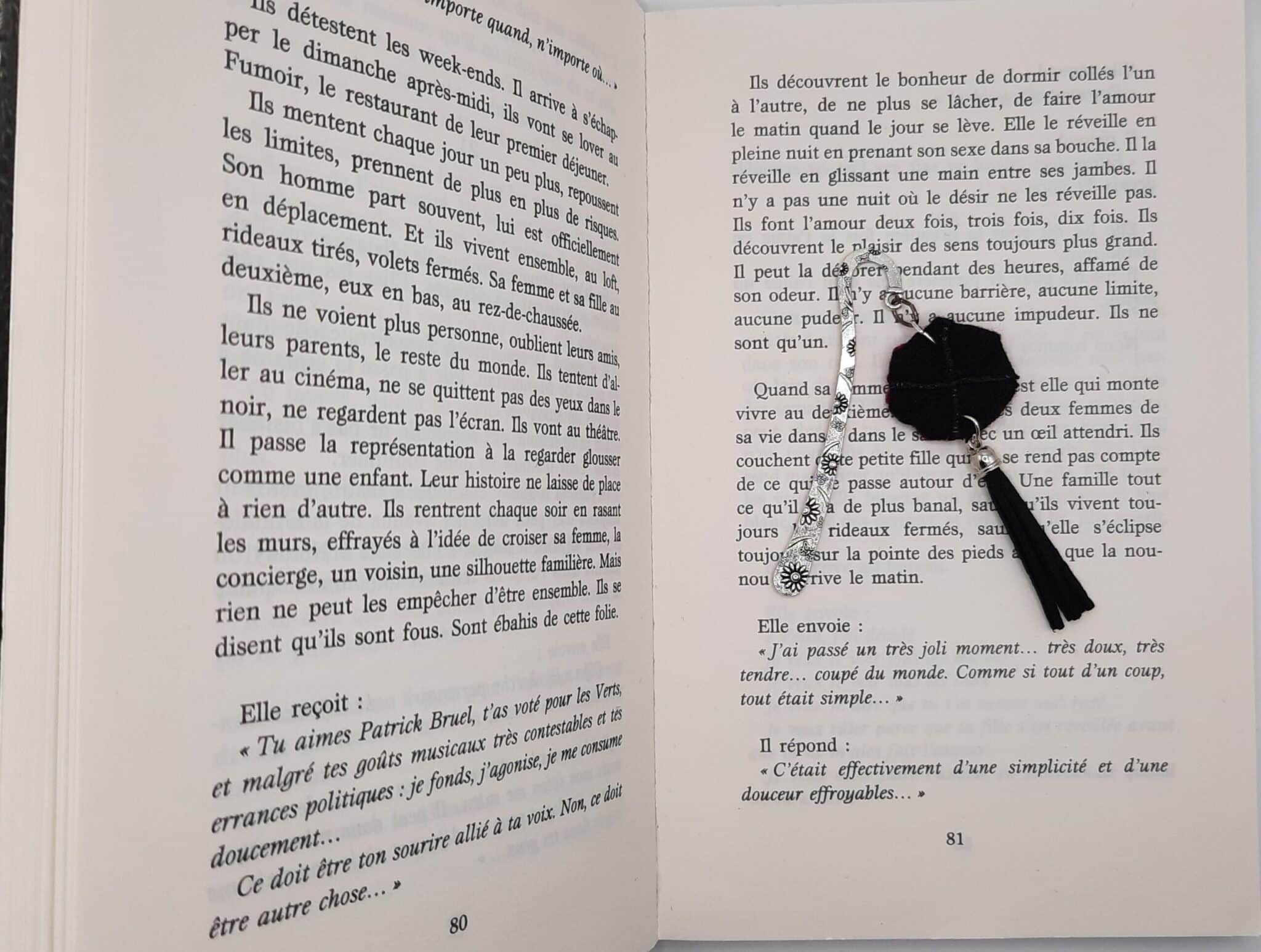 Marque-pages au choix, fleur au crochet, pompon noir feutrine – Image 13