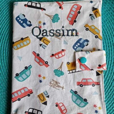 Protège carnet de santé imperméable motifs voitures