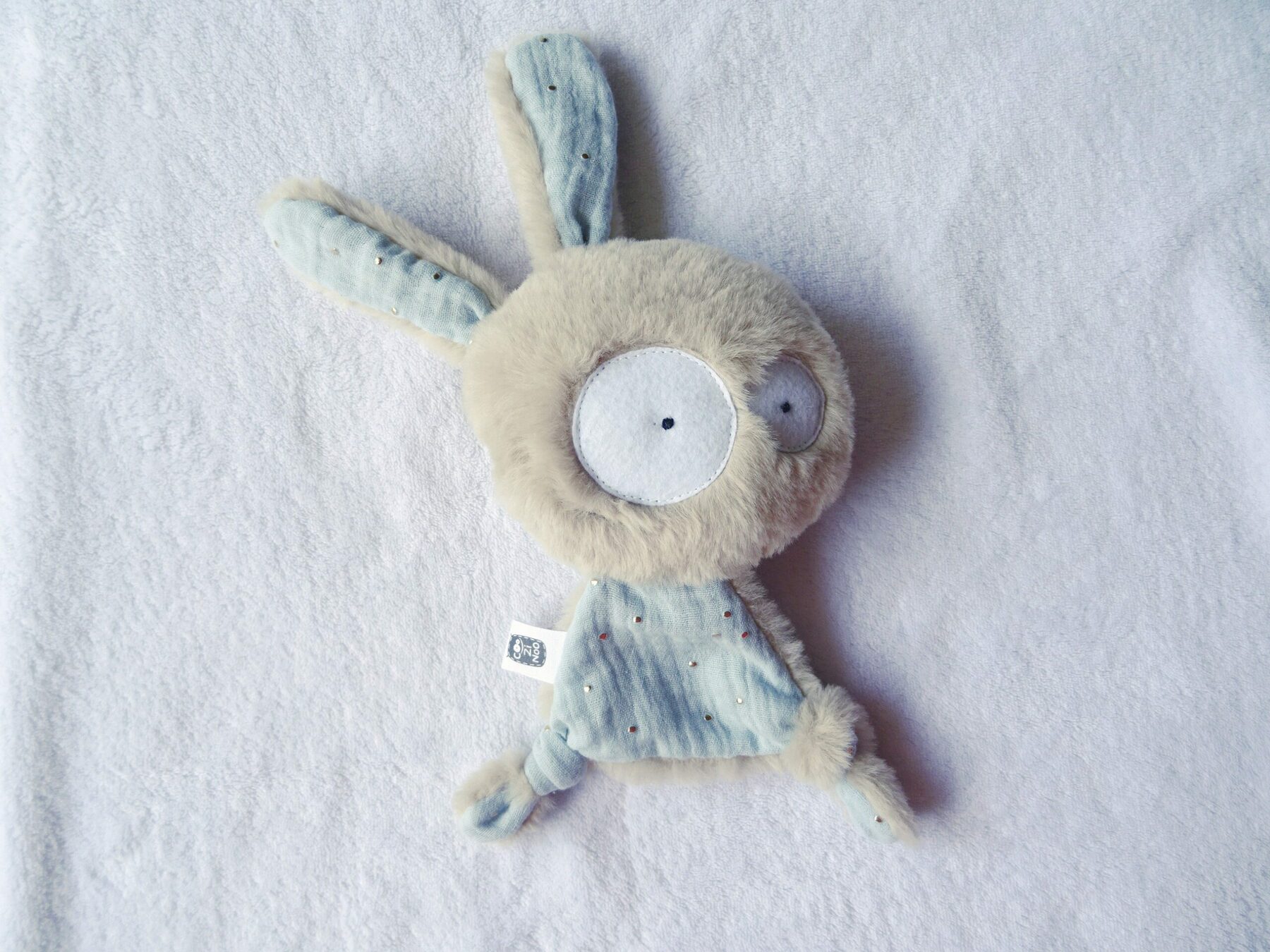 Doudou Choupinoo lapin attache-tétine - personnalisable – Image 2