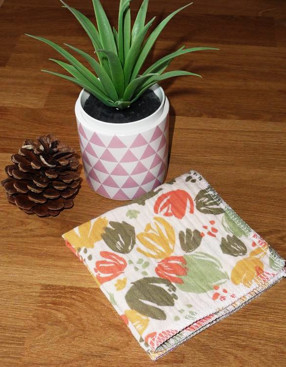 Mouchoir en coton Oeko-Tex double épaisseur de double gaze lavable réutilisable PAULA (22 x 22 cm) Mouchoir alternatif très doux - mouchoir durable - hanckies
