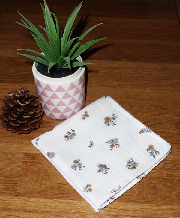 Grand mouchoir en coton Oeko-Tex double épaisseur de double gaze lavable réutilisable HOPE (25 x 25 cm) Mouchoir alternatif très doux - mouchoir durable - hanckies