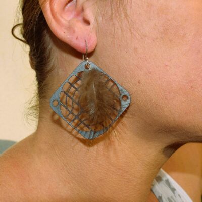 boucle d'oreille légèreté