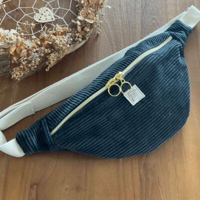 Sac banane velours côtelé noir