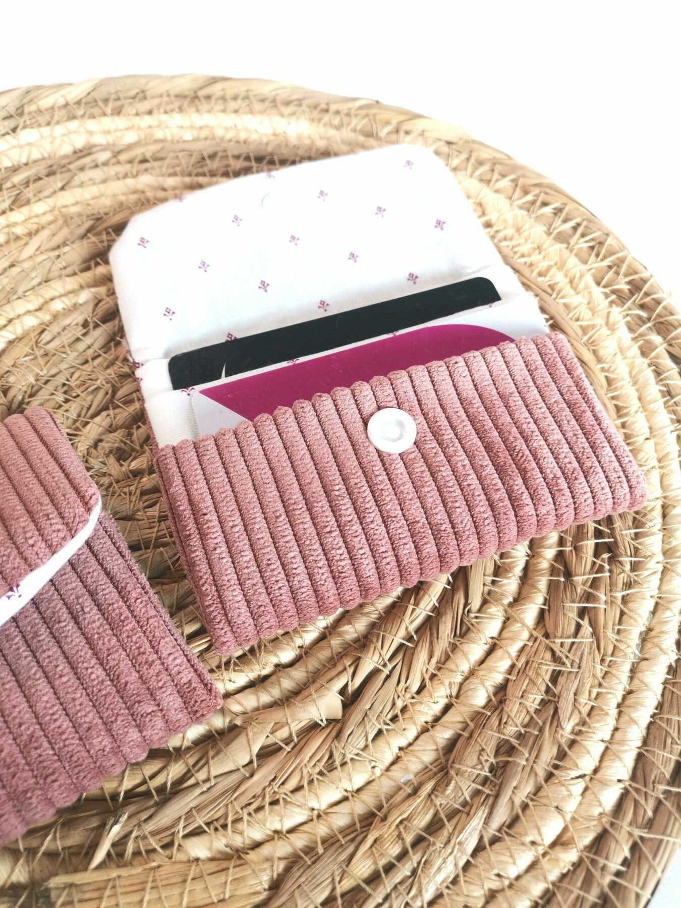 Porte carte de crédit en velours côtelé rose 3 compartiments fermeture par pression