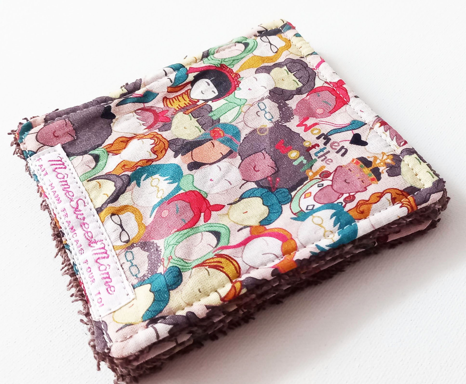 Grandes lingettes lavables WOMEN OF THE WORLD (lot de 3) - Lingettes hygiéniques lavables et réutilisables - Papier hygiénique lavable et réutilisable