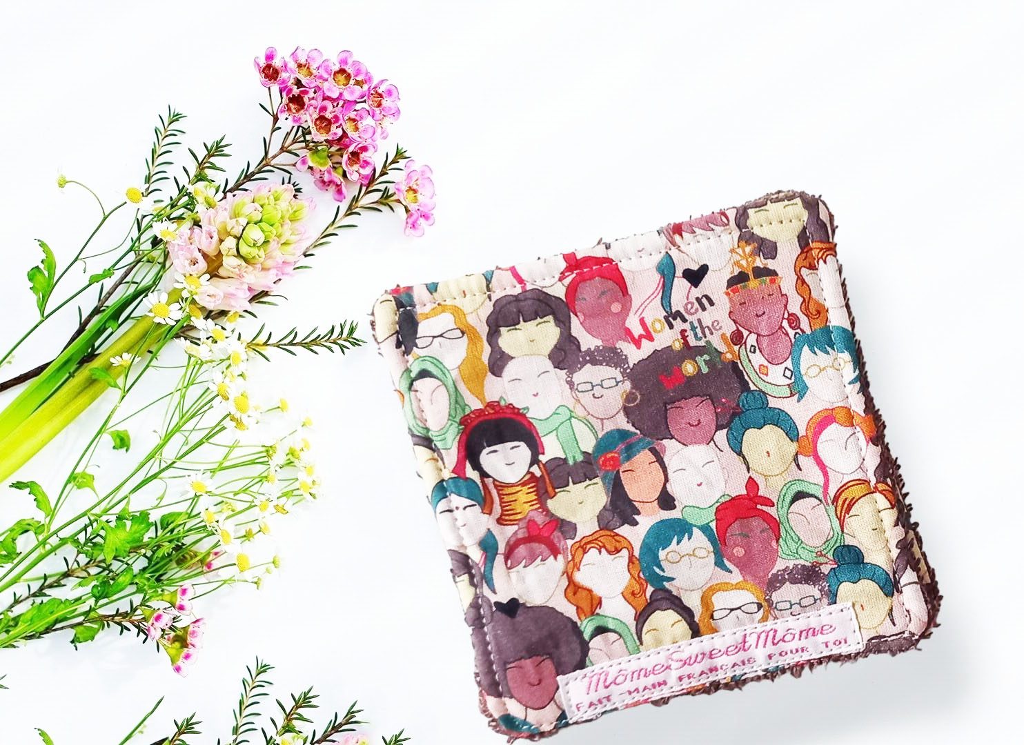 Grandes lingettes lavables WOMEN OF THE WORLD (lot de 3) - Lingettes hygiéniques lavables et réutilisables - Papier hygiénique lavable et réutilisable