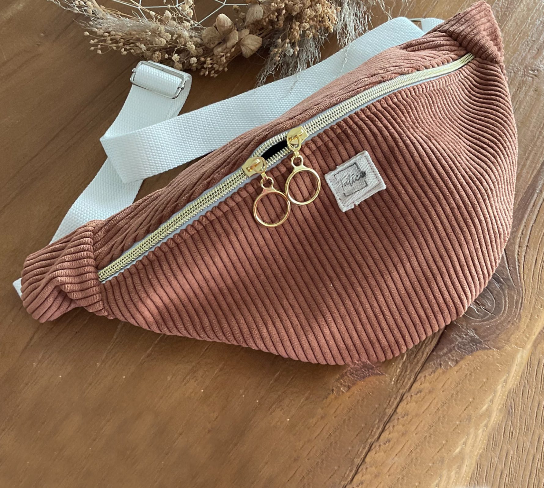 Sac banane velours côtelé terracotta