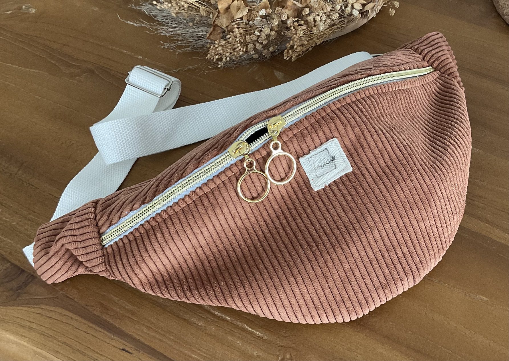Sac banane velours côtelé terracotta