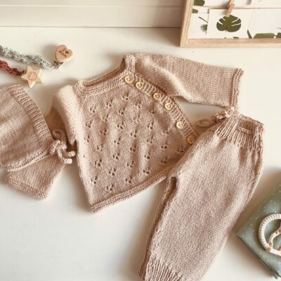 bebes mousse creation tricot layette