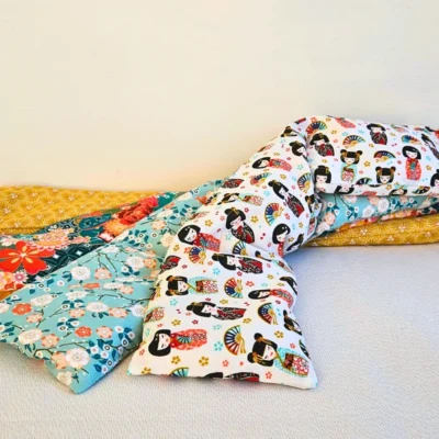 Bouillotte cervicale sèche déhoussable, grains de blé ou graines de lin BIO (Motifs 2)