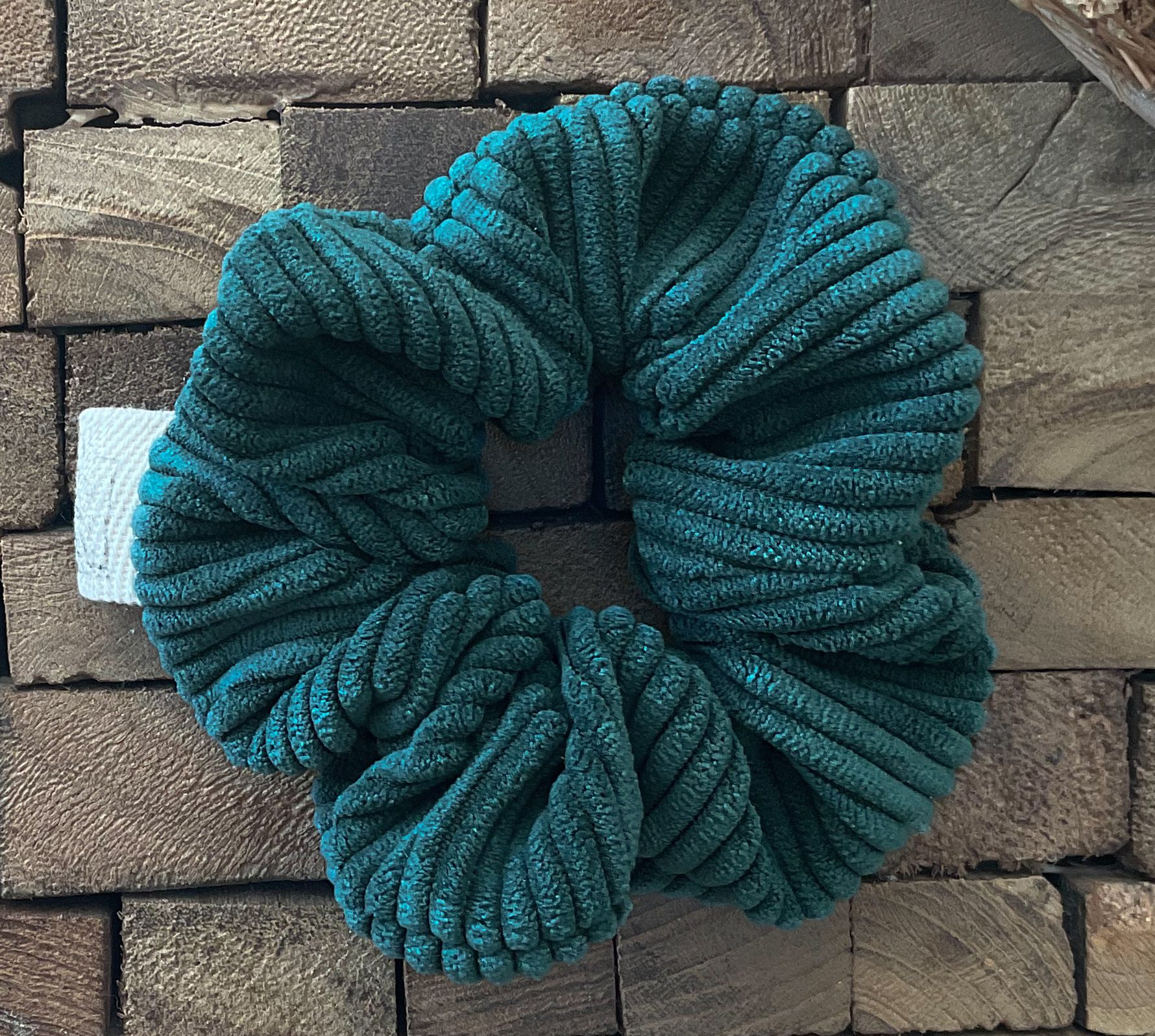 Chouchou scrunchie velours côtelé vert sapin