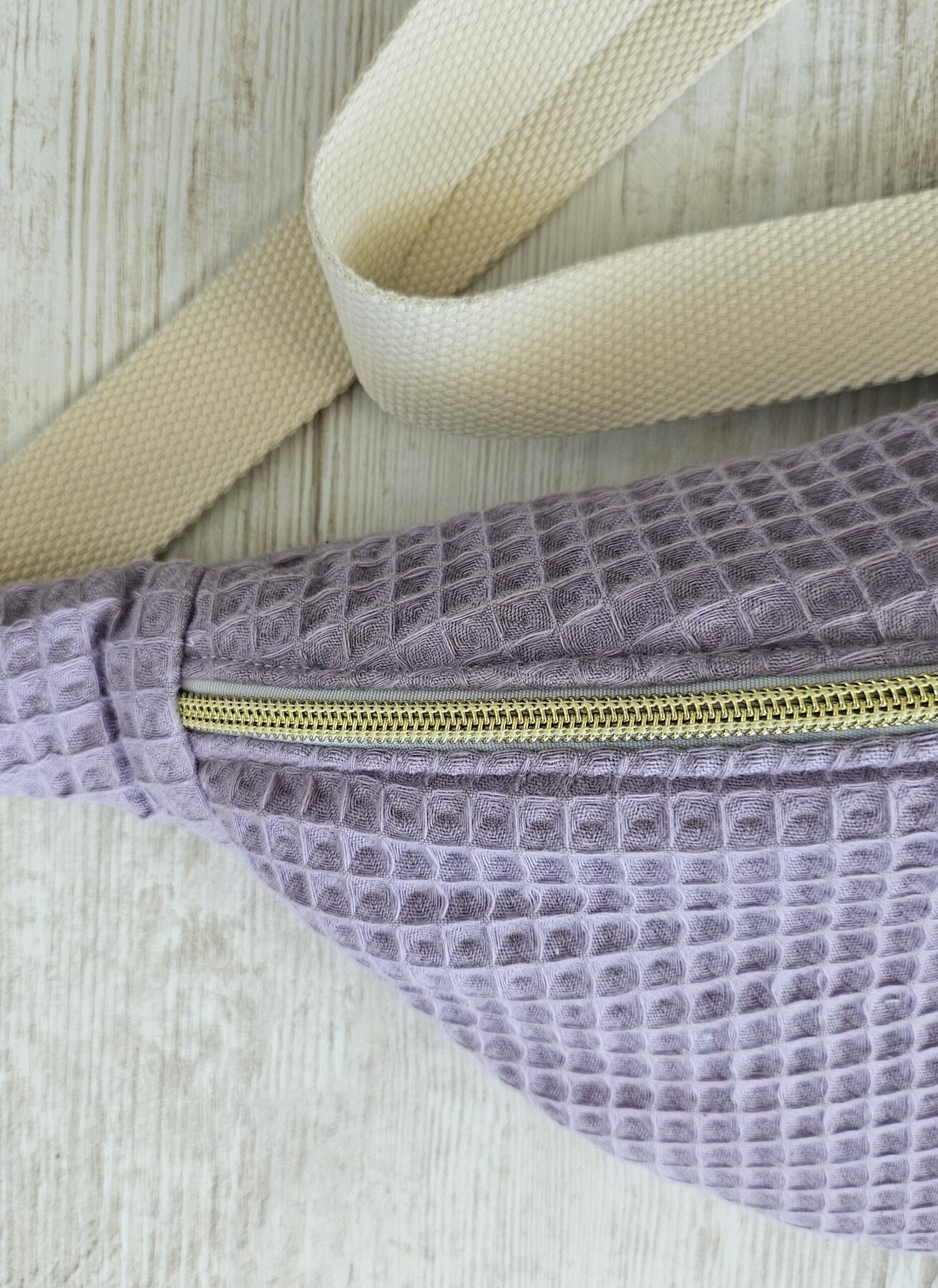 Sac banane nid d'abeille violet