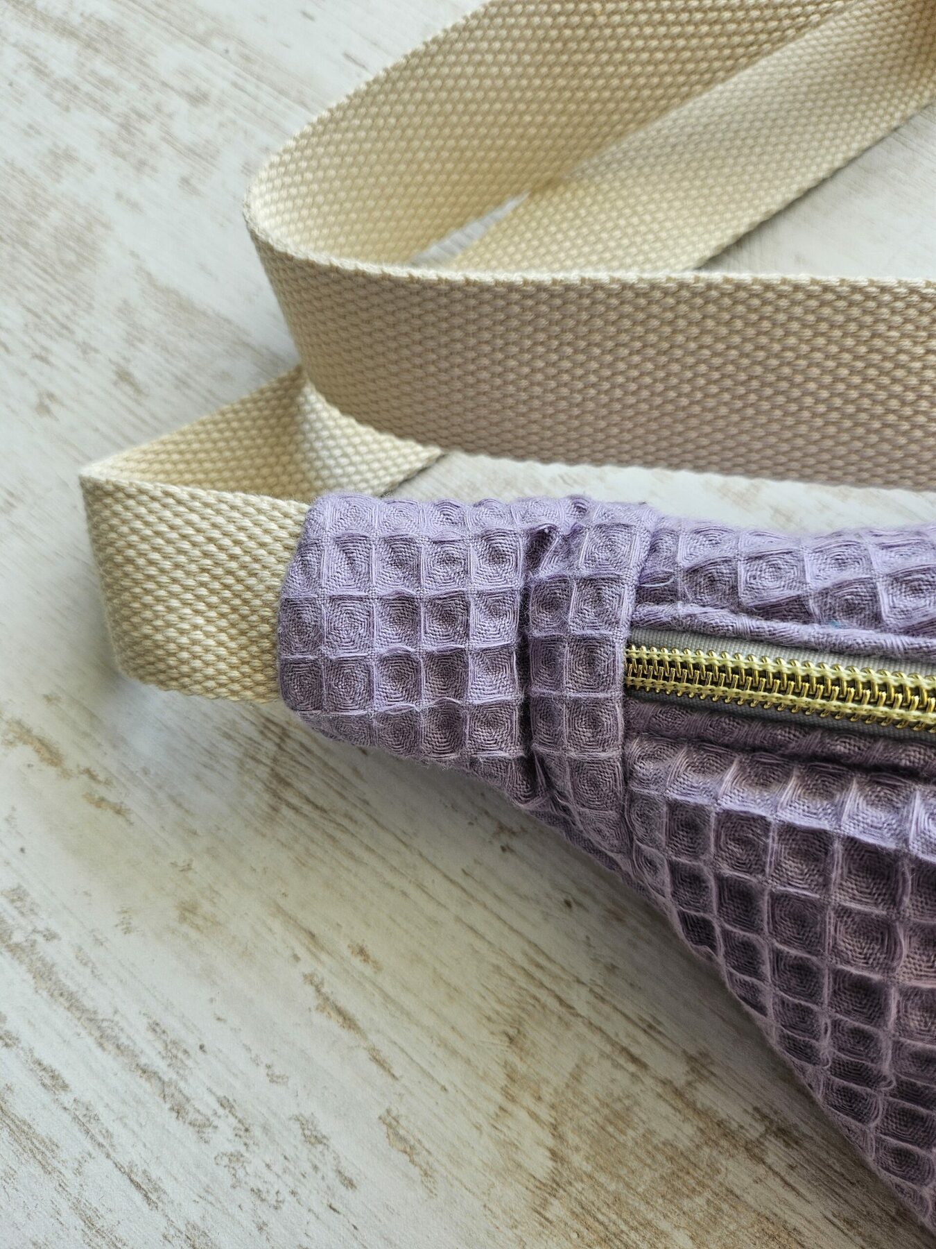 Sac banane nid d'abeille violet