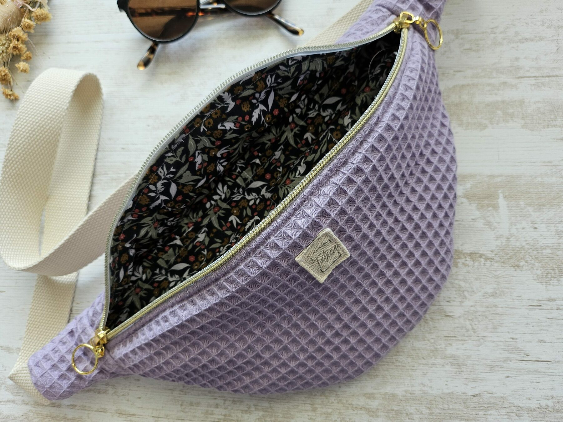 Sac banane nid d'abeille violet