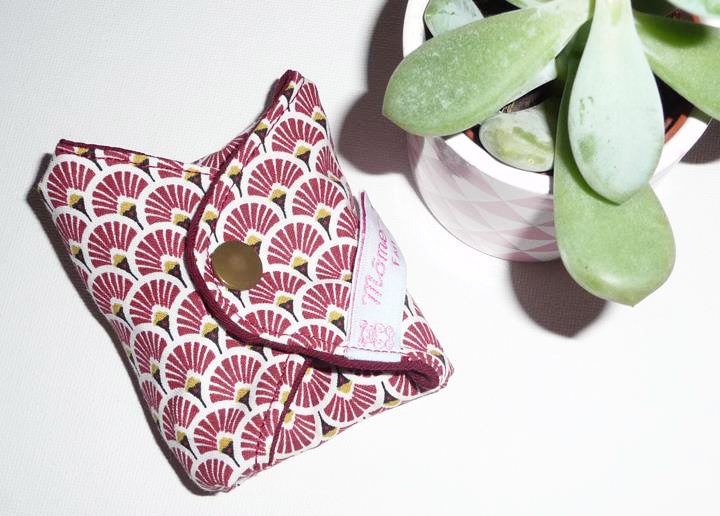 Serviette Hygiénique Lavable pour débuts et fins de cycle à flux normaux - EVENTAILS BORDEAUX (S) - Zéro déchet - shl - serviette périodique