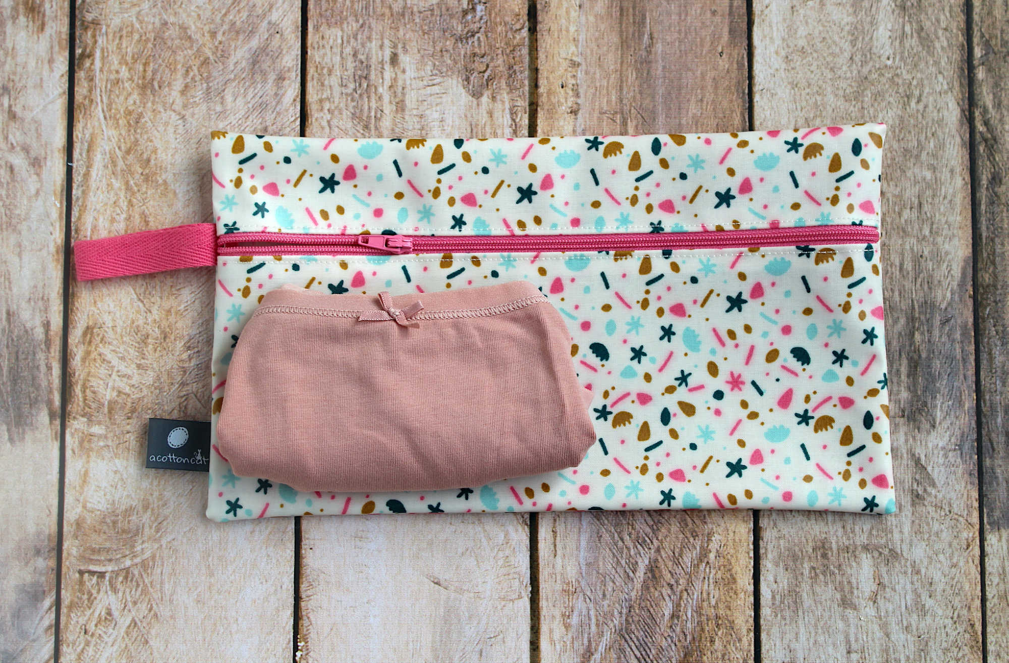 pochette enduite culotte menstruelle