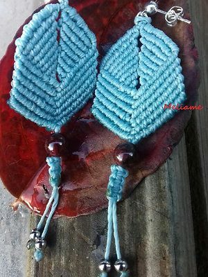 Boucles d’oreilles en micro macramé avec perles naturelles Grenat Almandin