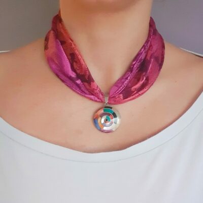Collier en soie Aurore