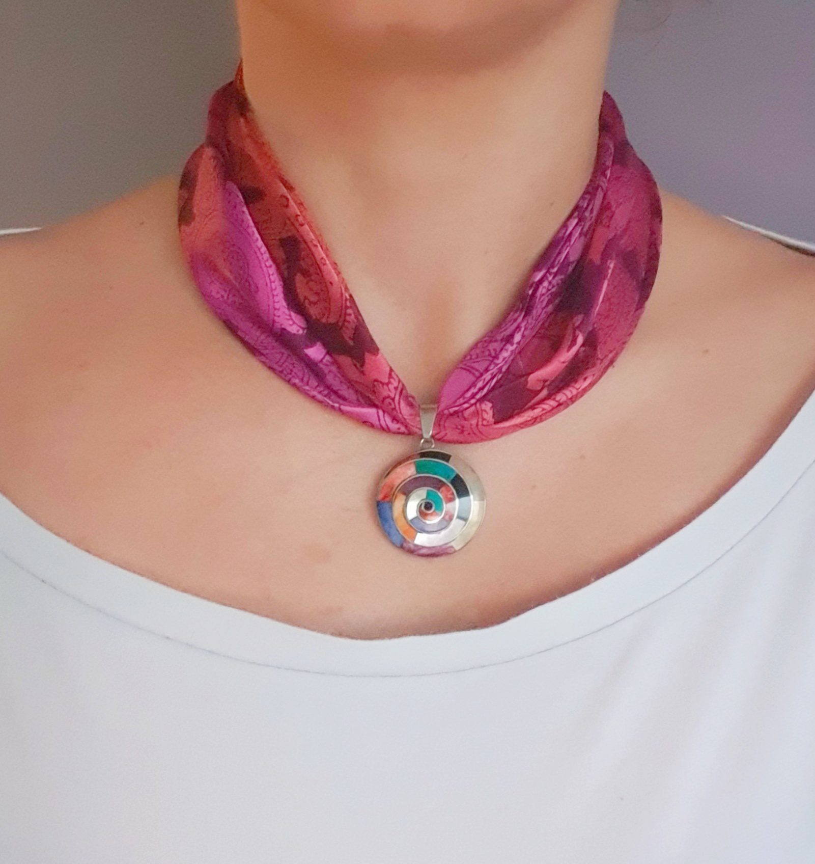 Collier en soie Aurore