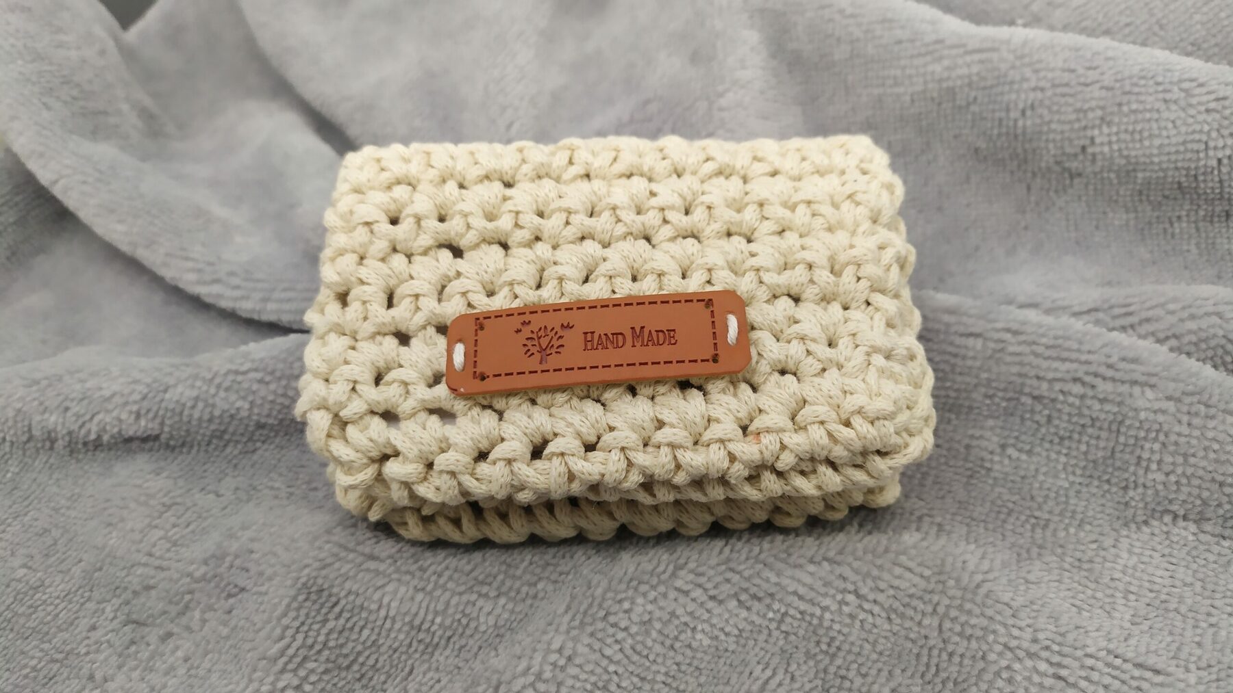 Porte-cartes au crochet