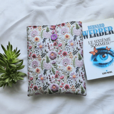 Pochette de Protection Imperméable et Molletonnée - Motif Fleuri en Tissu 3D