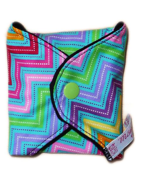 Serviette hygiénique lavable ZIG ZAG (M : Flux moyens à normaux) - Zéro déchet - shl - serviette périodique ado fille femme - Hygiène intime féminine