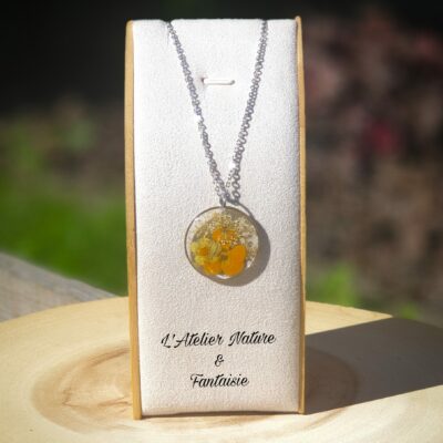 Collier artisanal "Fleurs de carottes, pensée orange"- Made in France