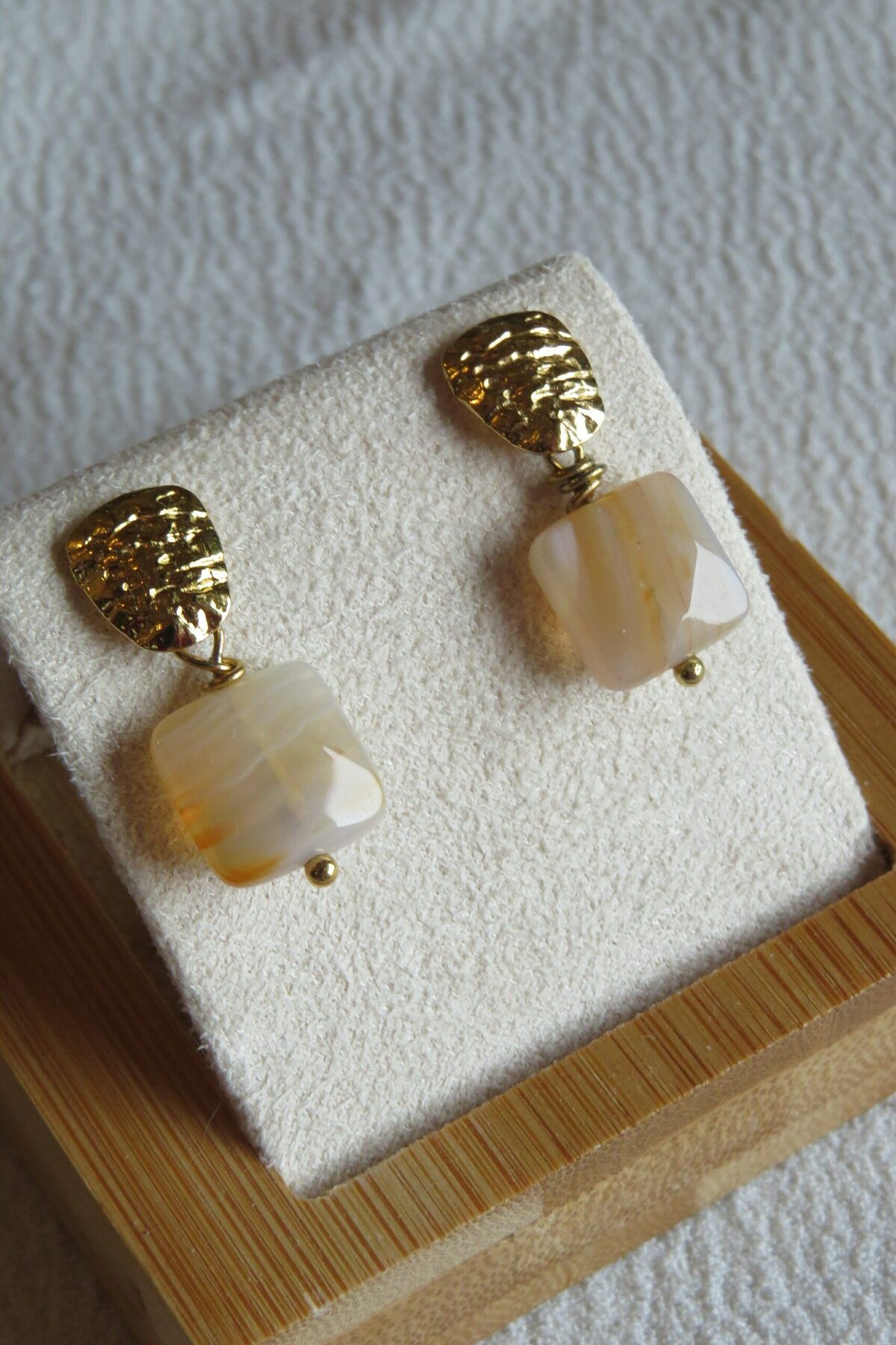 Boucles d'oreilles Maribor - Cornaline et acier inoxydable doré