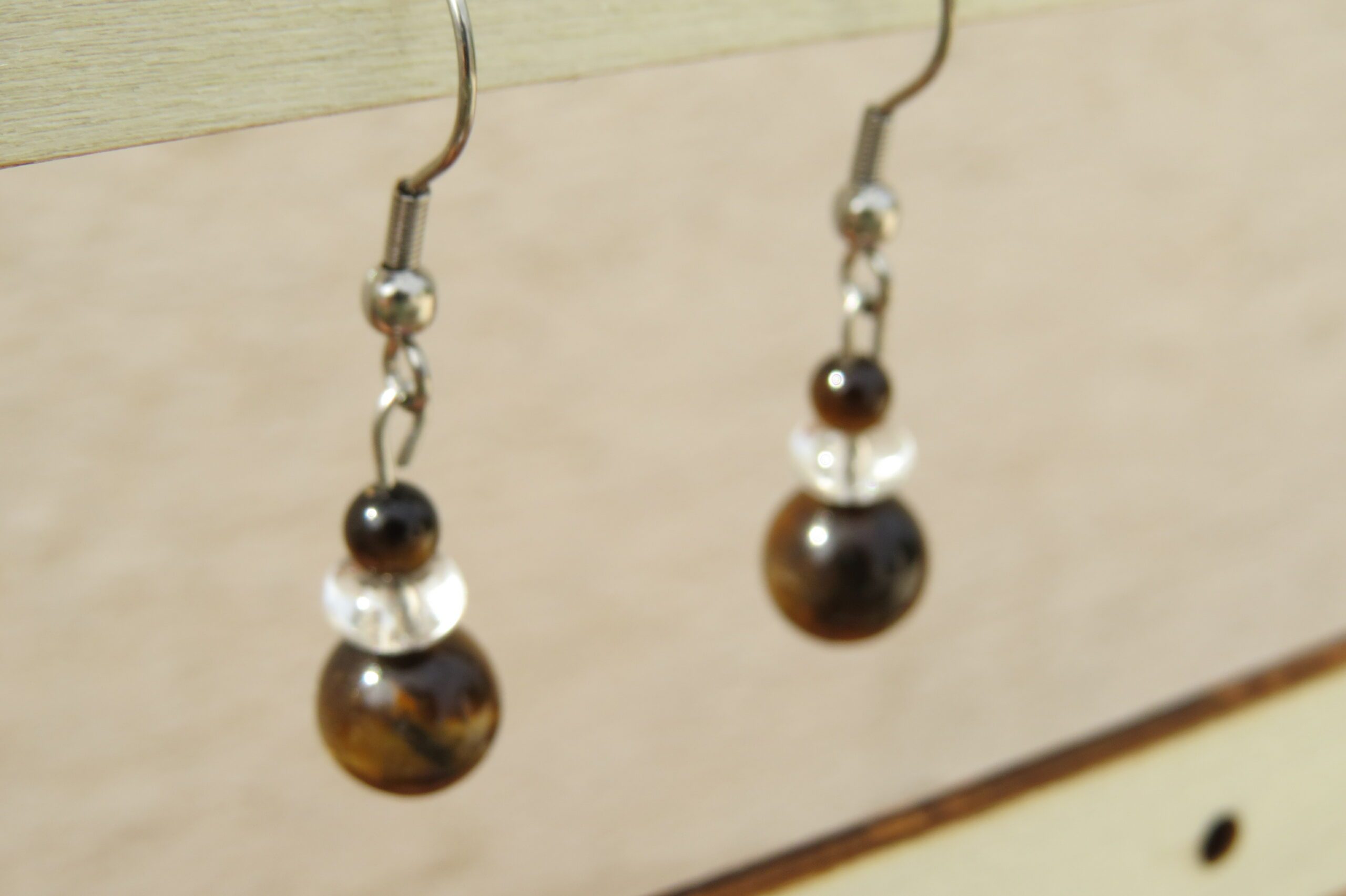 Boucles d'oreilles Œil de tigre et acier inoxydable – Image 3