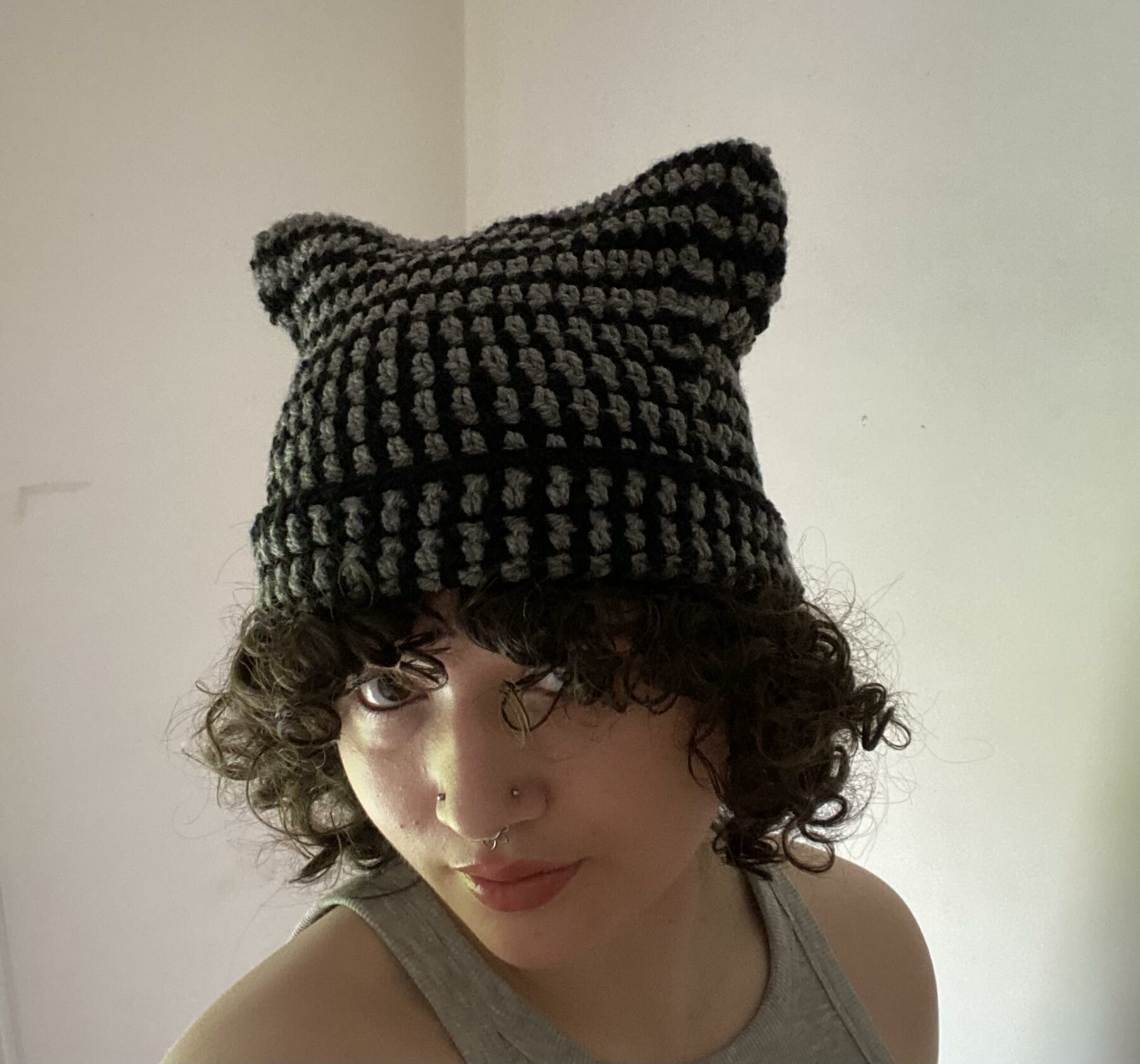 Bonnet laine à oreilles de chat