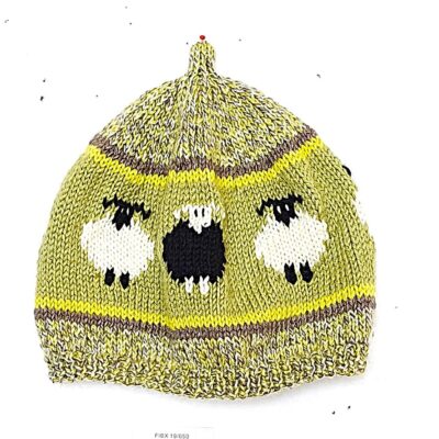 Bonnet avec des moutons, taille 2 ans, tricot main