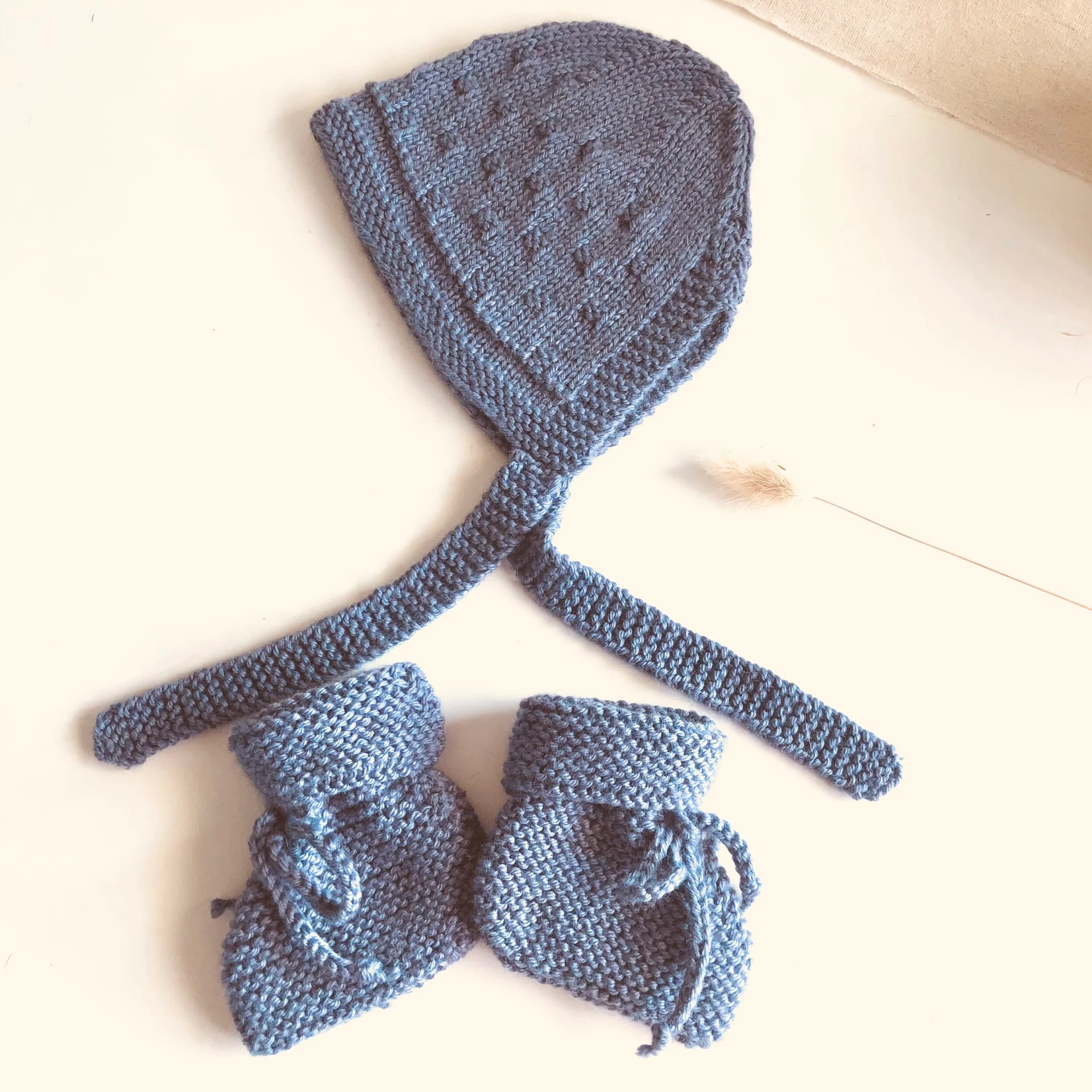 Coffret naissance beguin et chaussons -collection lin bleuet – Image 3