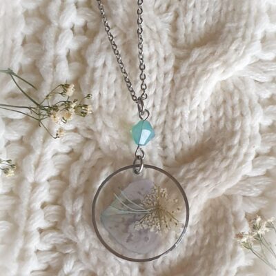 Collier artisanal "Hortensia, Fleurs de Carottes" - Made in France