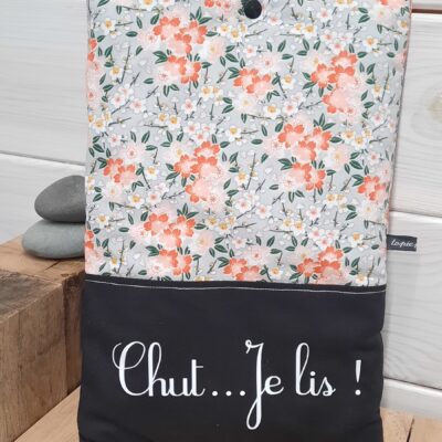 Pochette à livre de poche