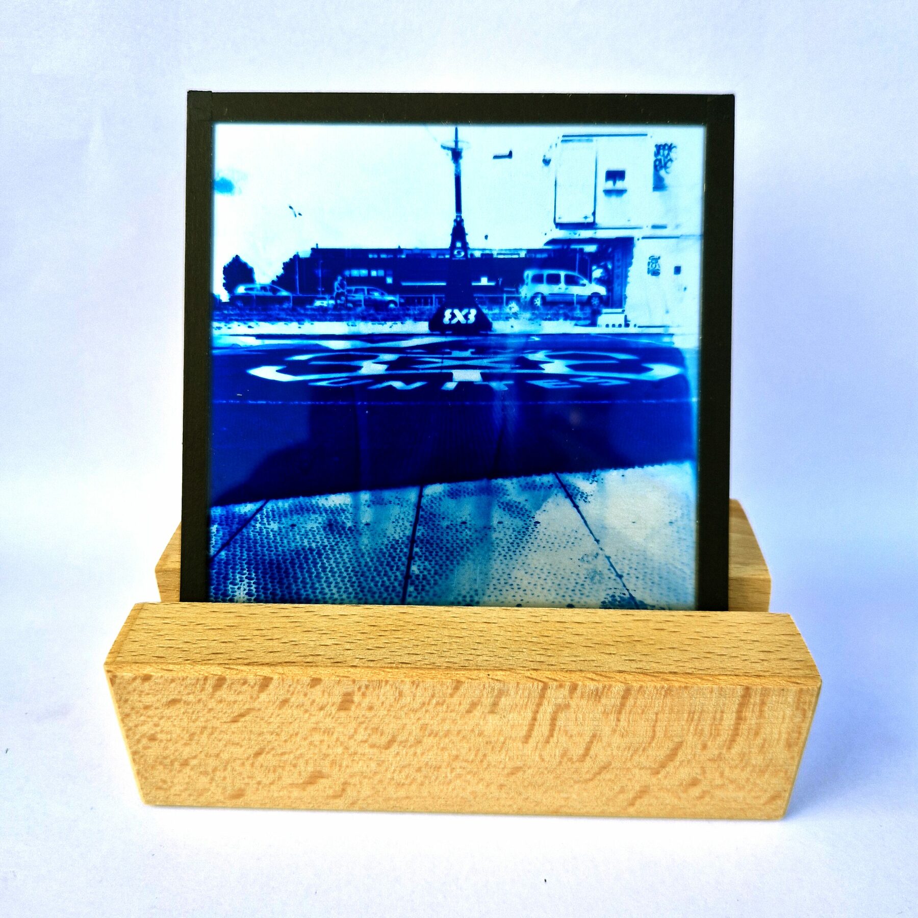 Cyanotype sur Verre - Basket Amsterdam 01 – Image 2
