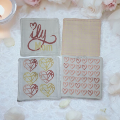 Lot de 4 lingettes démaquillantes lavables - Motif "I Love You Mum"